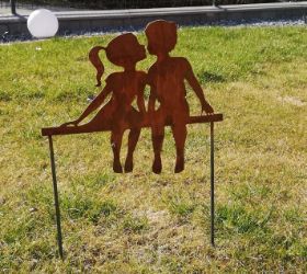 Kinderpaar Sitzend (2).jpg
